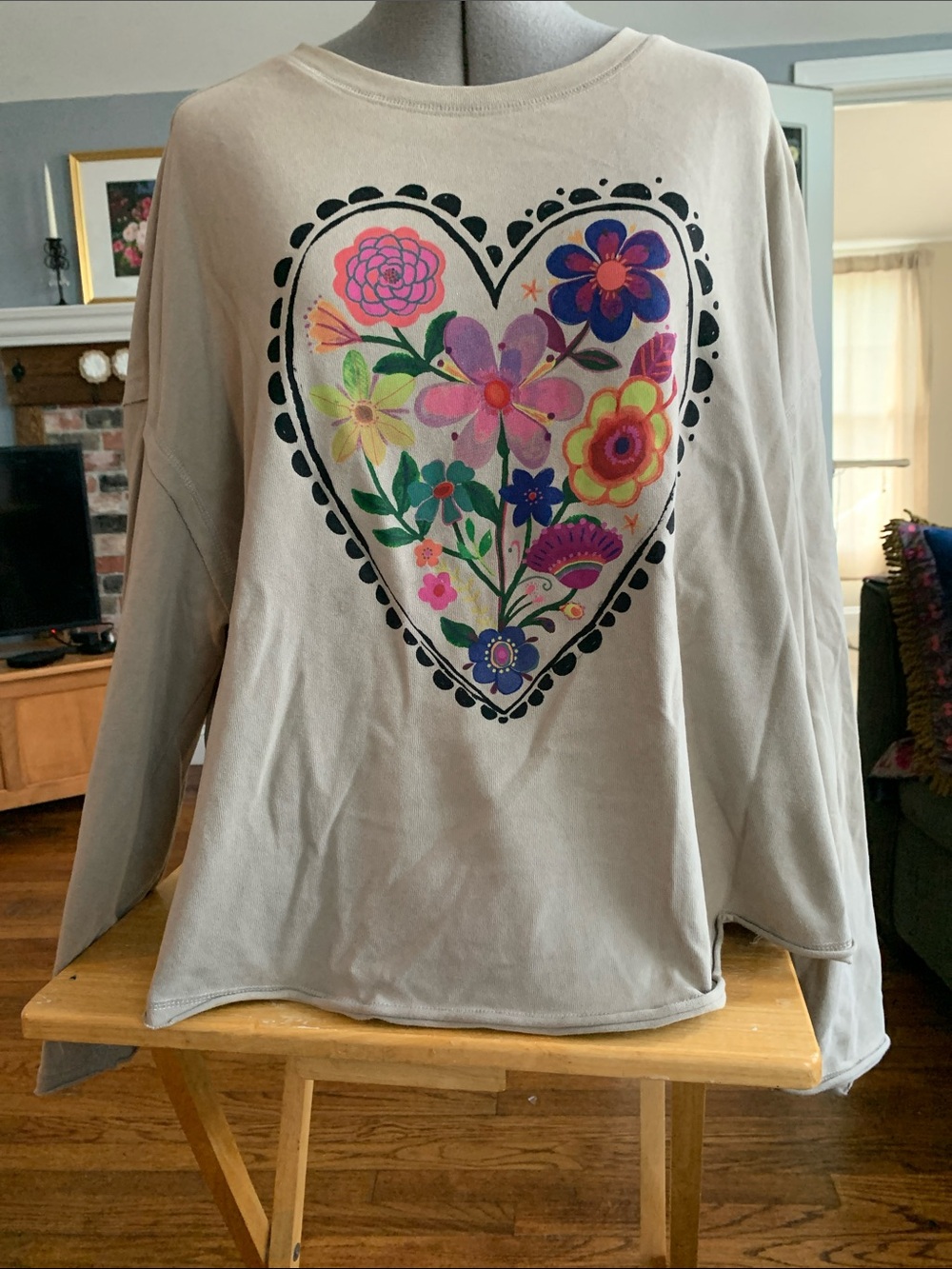 NATURAL LIFE Cream Floral Heart Long Sleeve Top